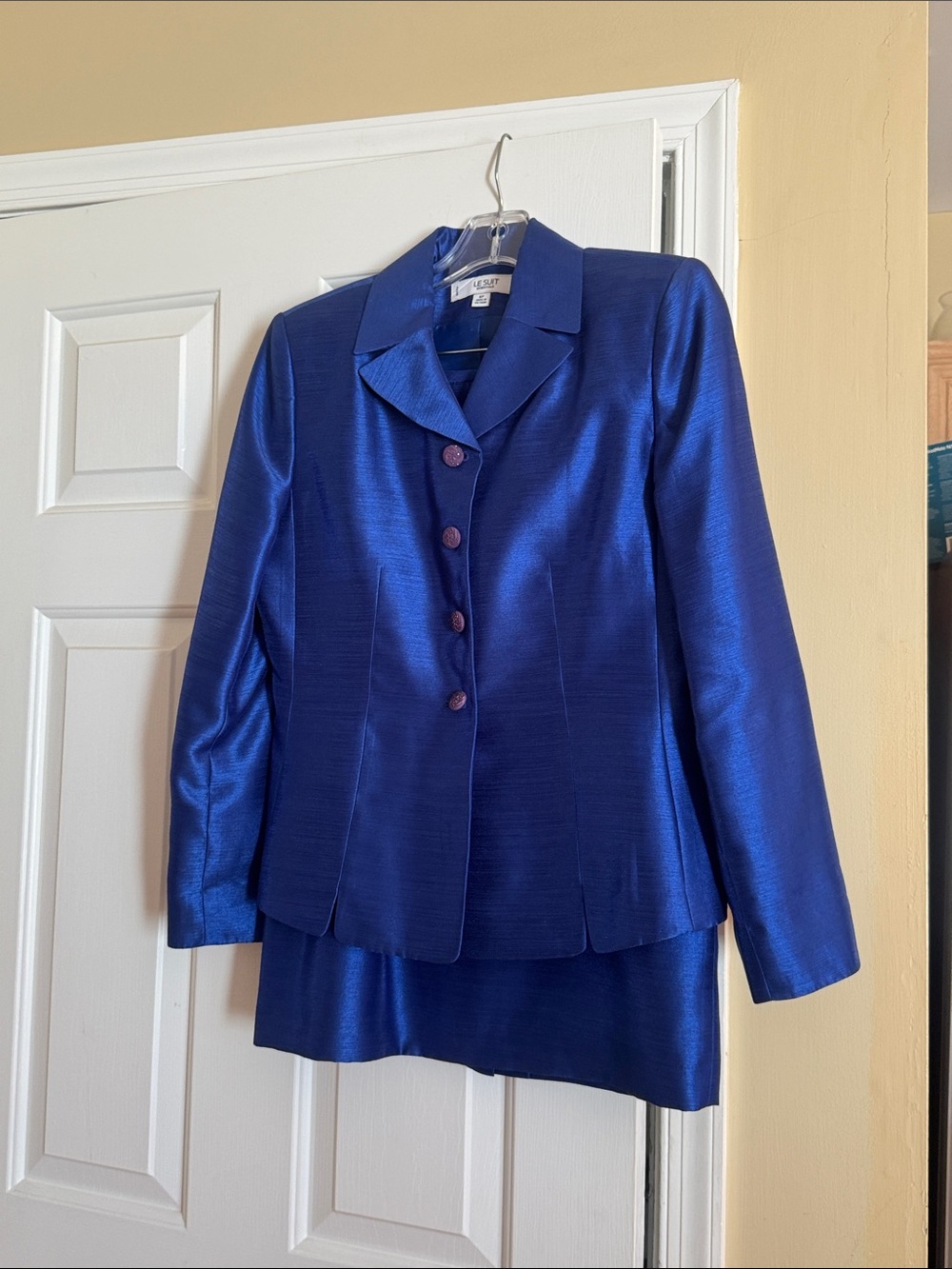 Le Suit Women's Shiny Cobalt Blue Blazer